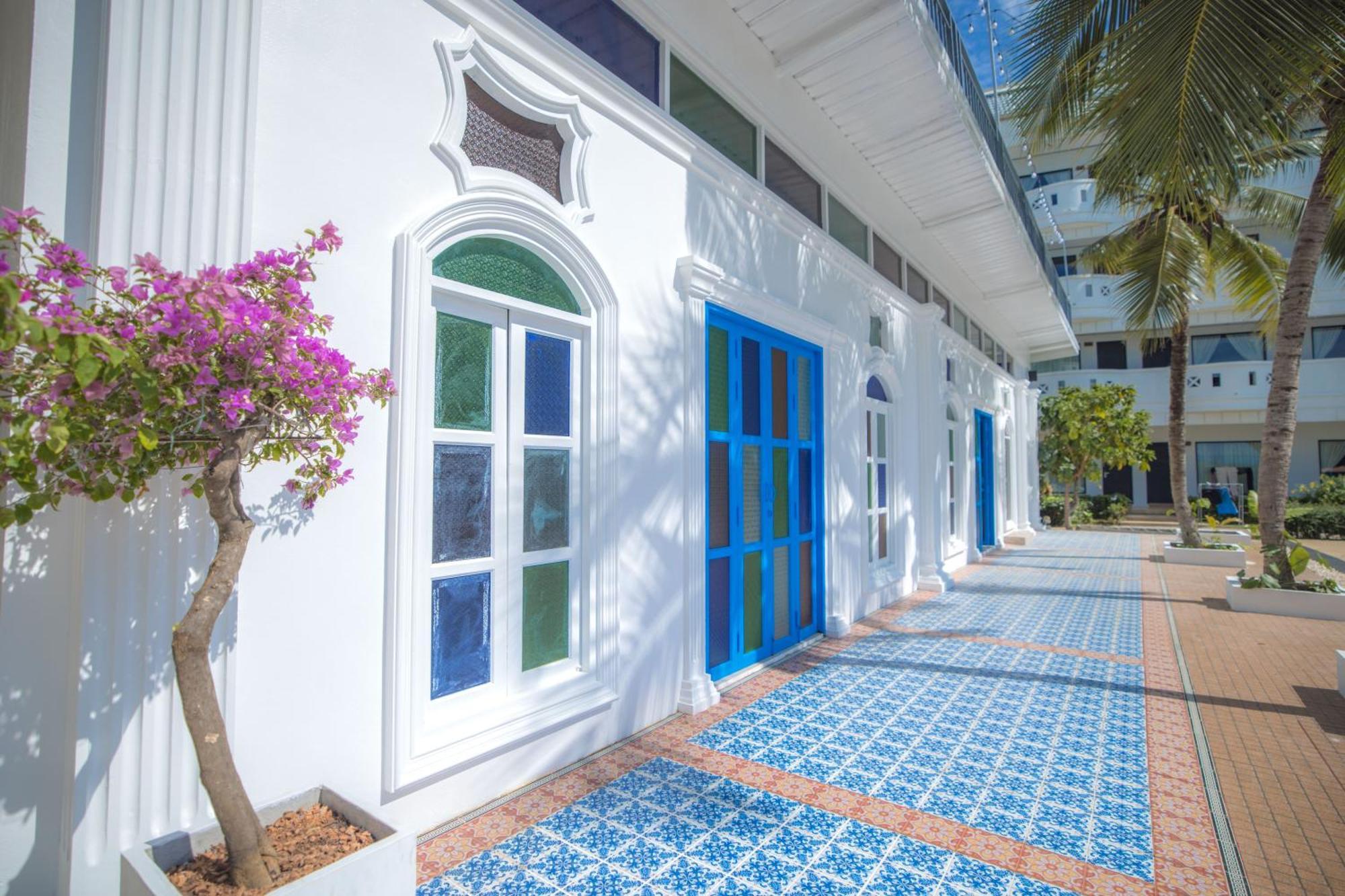 Blue Carina Hotel Phuket Esterno foto