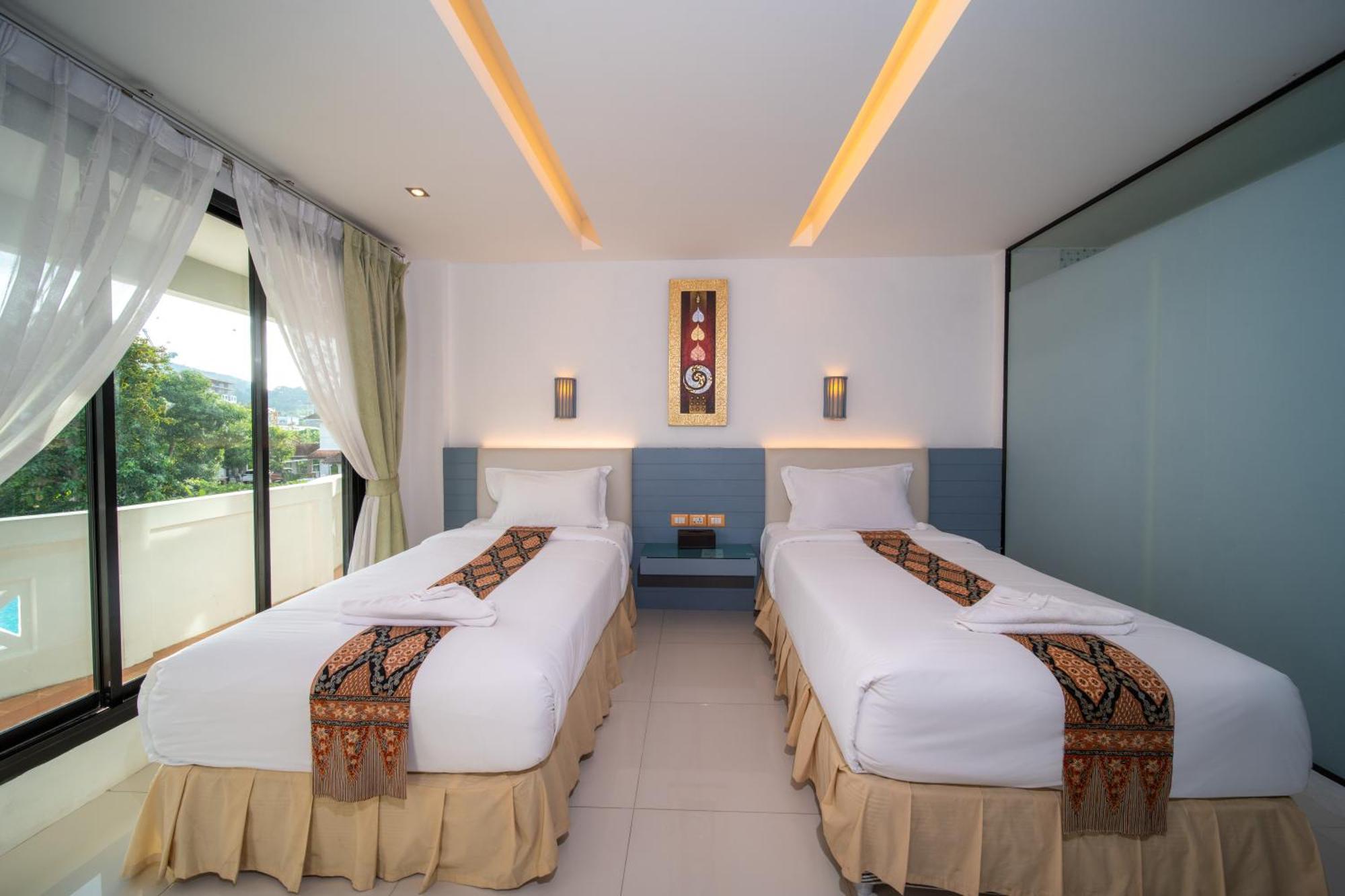 Blue Carina Hotel Phuket Esterno foto